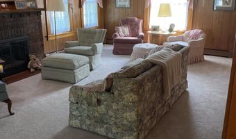 766 W Clark St, Berne, IN 46711