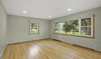 1518 Ellen Ave, Madison, WI 53716