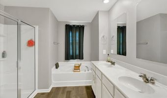 1075 FLYWAY VIEW Ln, Alabaster, AL 35007