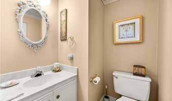 380 WINDERMERE Blvd, Alexandria, LA 71303