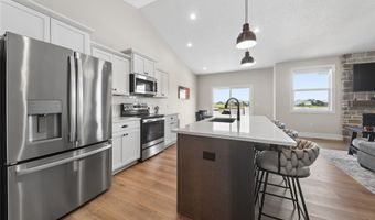 2813 NW Boulder Point Pl, Ankeny, IA 50023