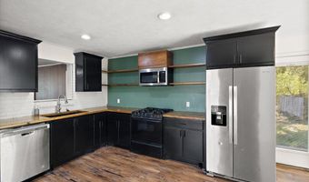 2081 Johnston Rd, Benton, MS 39039