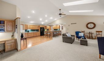 1108 NW Waterfront Dr, Ankeny, IA 50023