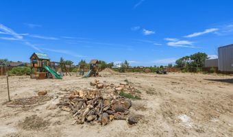 4320 Falcon Dr, Fallon, NV 89406