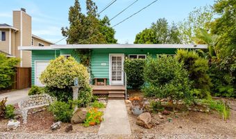 243 North Ave, Aptos, CA 95003