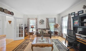 2 Scenic Ridge Ct, Coventry, RI 02816