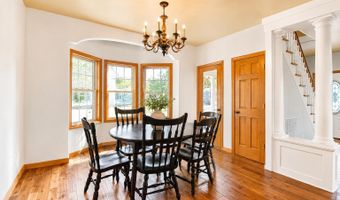 138 Church St, Belford, NJ 07718