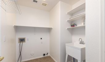 705 W DESERT BROOM Dr, Chandler, AZ 85248