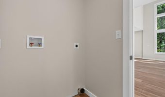 88 MALLARD Dr, Basye, VA 22810