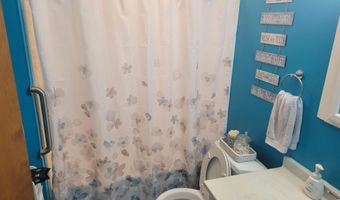 407 Ream St, Ada, OH 45810
