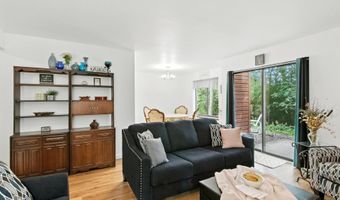 4465 Crescent Rd, Fitchburg, WI 53711