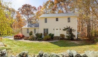 123 Country Hill Ln, North Kingstown, RI 02852