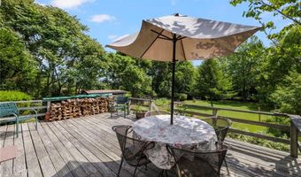 856 N Main Rd, Jamestown, RI 02835