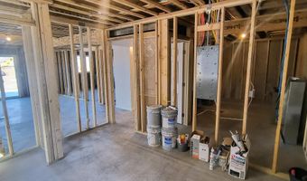 833 Ridgeview St, Belle Fourche, SD 57717