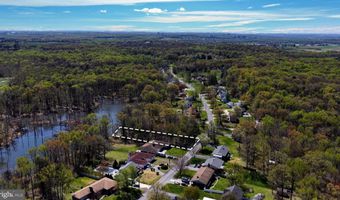11821 ELLINGTON Dr, Beltsville, MD 20705