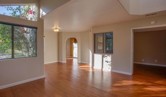 29712 Strawberry Hill Dr, Agoura Hills, CA 91301