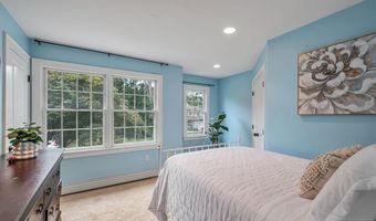 55 Woodland Ave, Allendale, NJ 07401