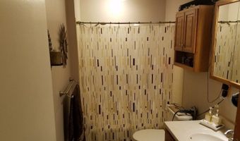 13 Ray Ct, Bedminster, NJ 07921