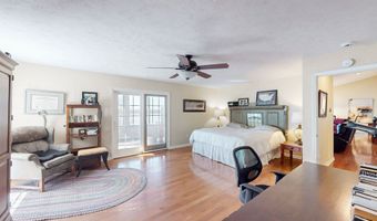 495 Shore Dr, Big Sandy, TN 38221