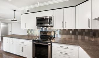 1412 W PALOMINO Dr, Chandler, AZ 85224
