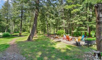 1639 W Hillsdale Rd, Athol, ID 83801