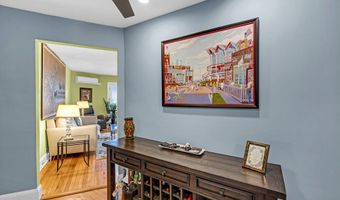 400 Deal Lake Dr 8F, Asbury Park, NJ 07712