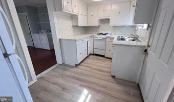 43 S MAIN St, Allentown, NJ 08501