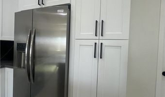 949 Harbor Dr, Bullhead City, AZ 86442