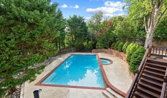4606 HOLBORN Ave, Annandale, VA 22003
