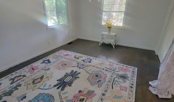 2512 Randall Dr, Biloxi, MS 39531