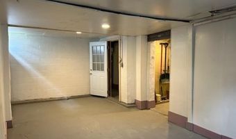 3210 Clifton Ave, Alton, IL 62002