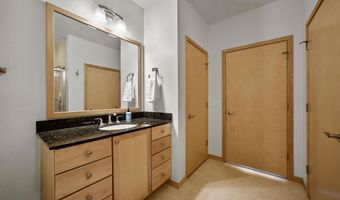 1802 Monroe St 202, Madison, WI 53711