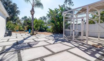 7595 Saranac Ave, La Mesa, CA 91942