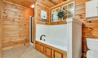 176 Rivers Edge Ln, Benton, TN 37307