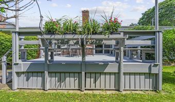 102 Fairlawn Ave, Albany, NY 12203