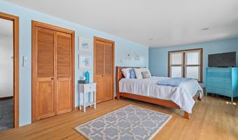695 Charlestown Beach Rd, Charlestown, RI 02813