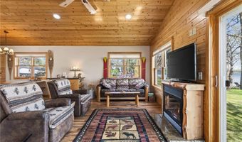 11056 Hoyer Ave NW, Annandale, MN 55302