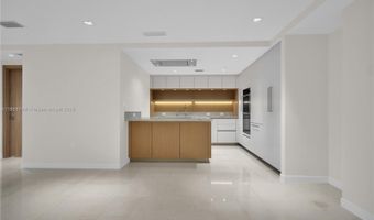 1135 103 St 505, Bay Harbor Islands, FL 33154