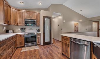 37116 Sarah Ln, Avon, MN 56310