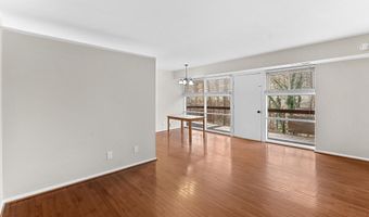 4227 AMERICANA Dr 102, Annandale, VA 22003