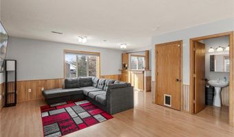 15160 Quicksilver St NW, Anoka, MN 55303