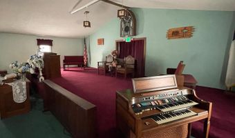 1207 S Wayne St, Angola, IN 46703