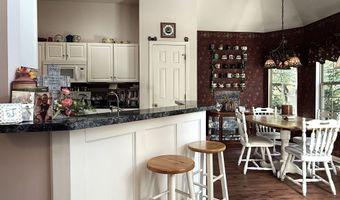 7312 Apple Cross Cir, Avon, IN 46123
