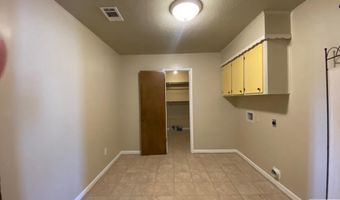 507 E Fannin St, De Kalb, TX 75559