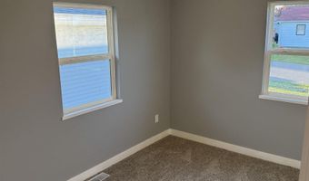 633 N E St, Albia, IA 52531