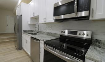 725 N CHESTER St, Baltimore, MD 21205