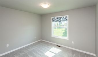608 NE 56th St, Ankeny, IA 50021