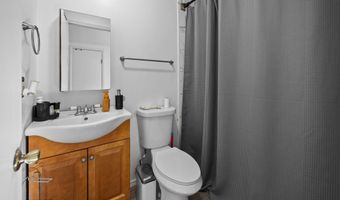 14 Georgetown Blvd, Barnegat, NJ 08005