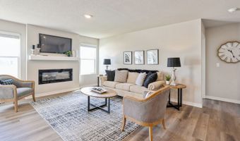 1004 33RD St SE, Altoona, IA 50009