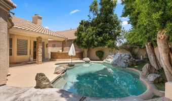 5761 W PARK Ave, Chandler, AZ 85226